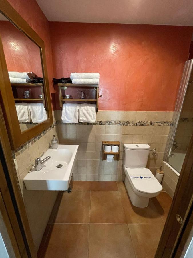 Fonda Mitja Hotell Torroella de Montgrí Eksteriør bilde